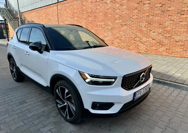 volvo Volvo XC 40 cena 149990 przebieg: 9300, rok produkcji 2021 z Pabianice